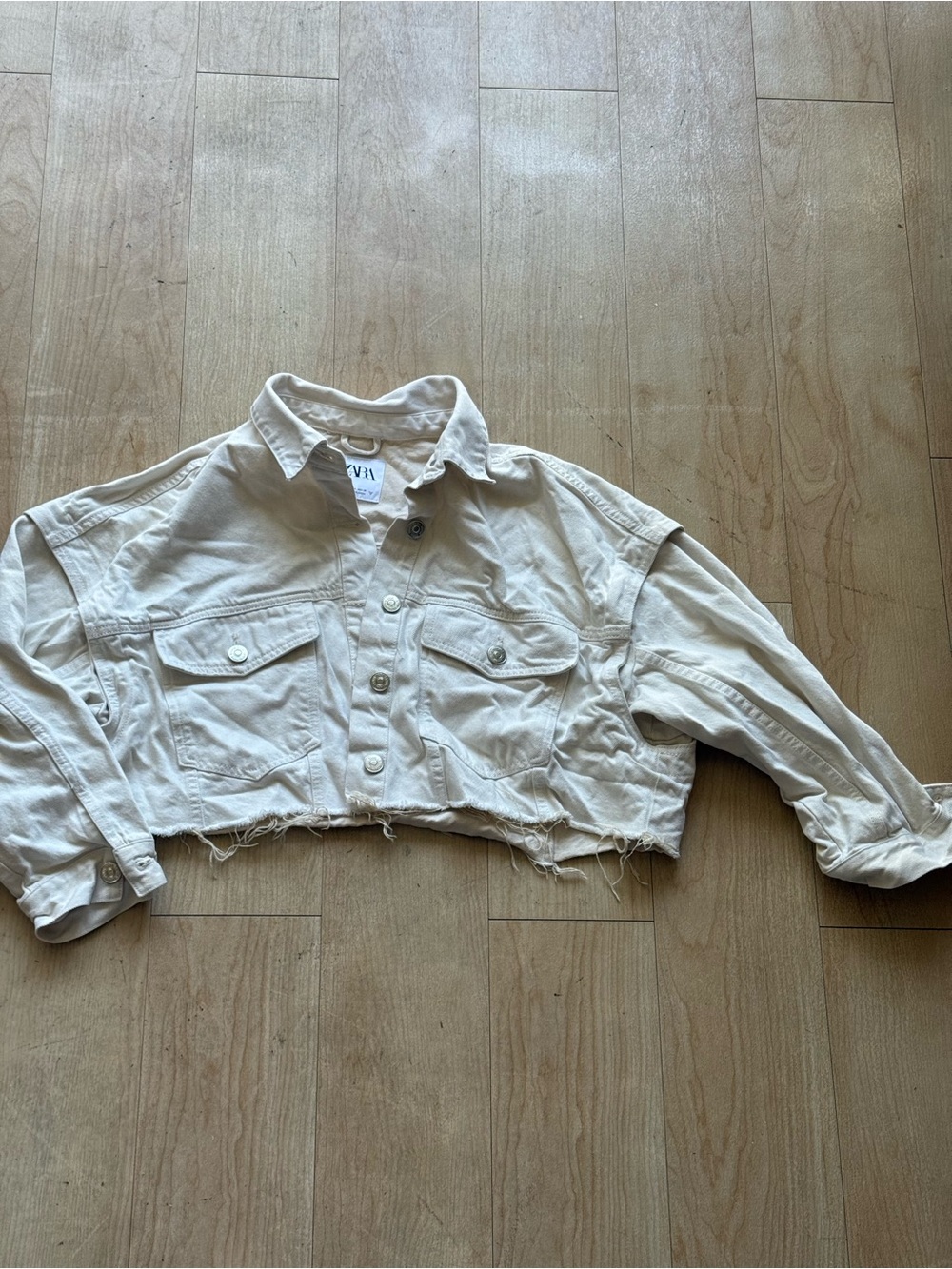 Zara Cropped Raw-Hem Denim Jacket in Cream